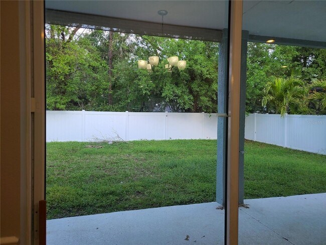 Building Photo - 6122 39th Ct E