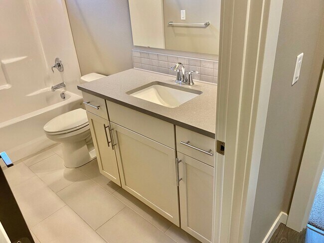 Building Photo - 61357 SE Matthew St