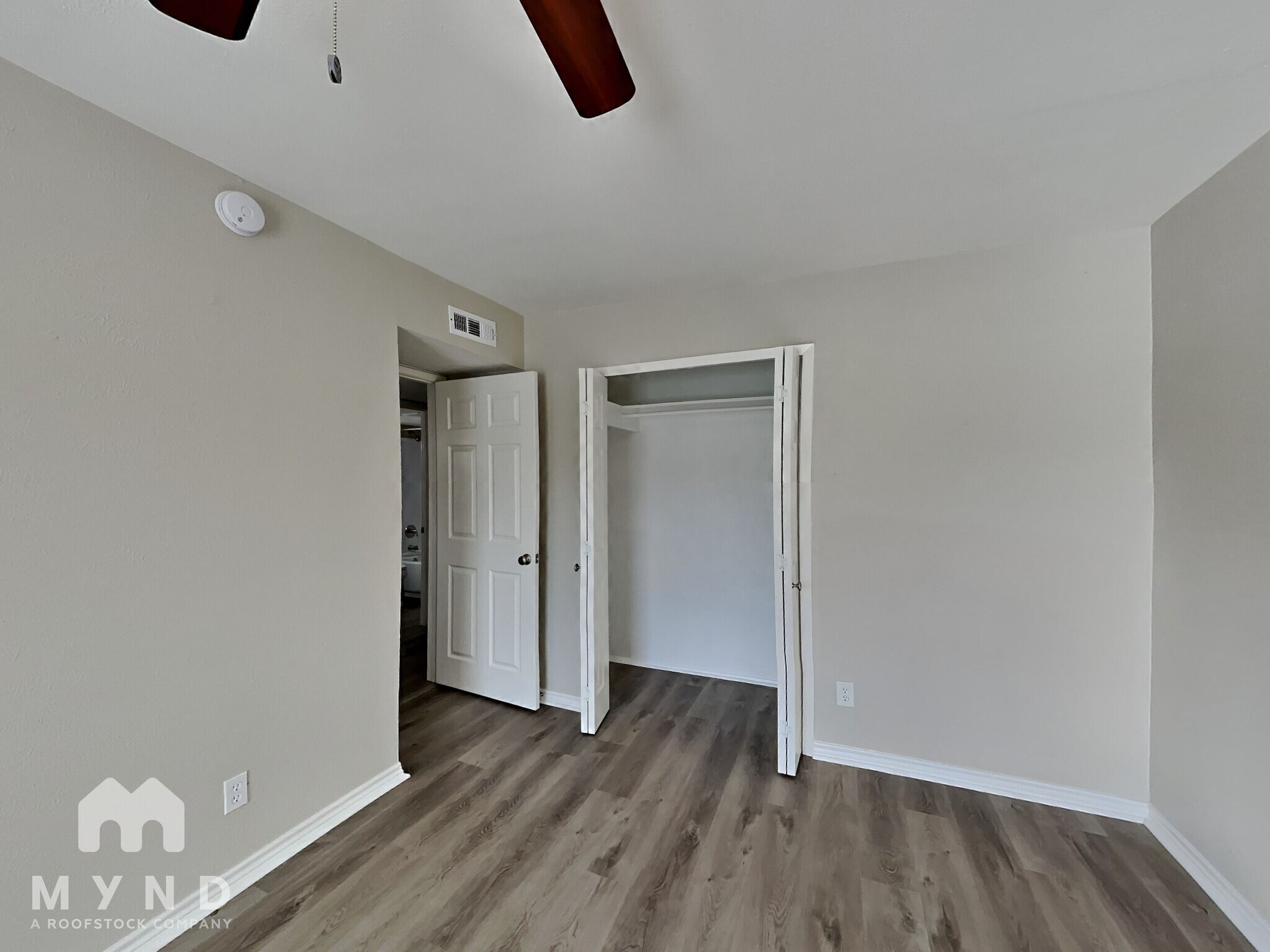 Building Photo - 4231 Karnes Dr