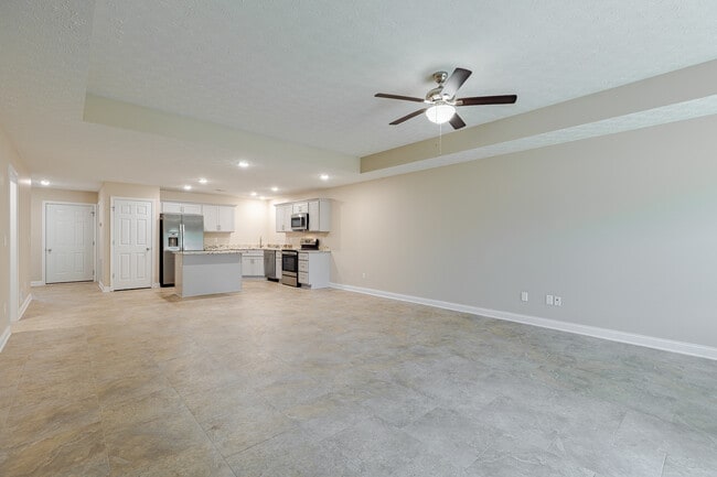 Building Photo - 305 Breckinridge Cir
