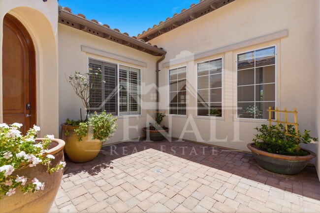 Building Photo - 1159 W Tonto Pl
