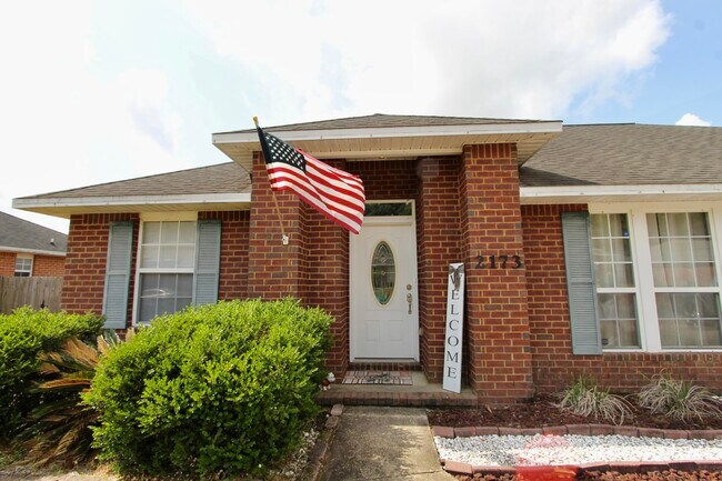 Building Photo - 2173 Hagood Loop