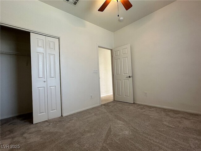 Building Photo - 2411 Brockton Way