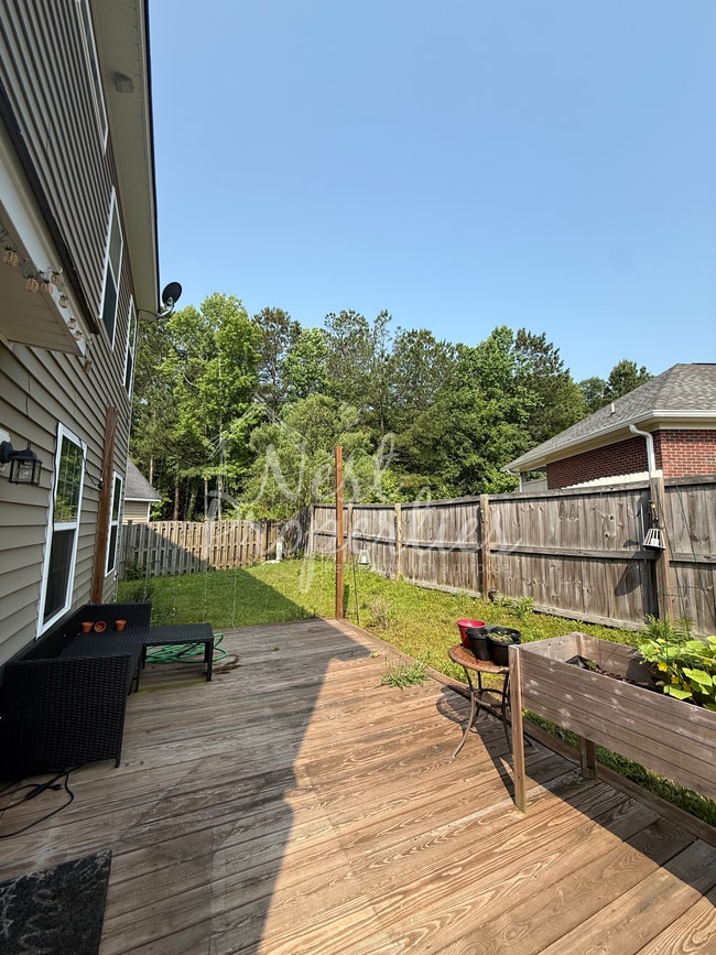 Building Photo - 232 Sturton Dr
