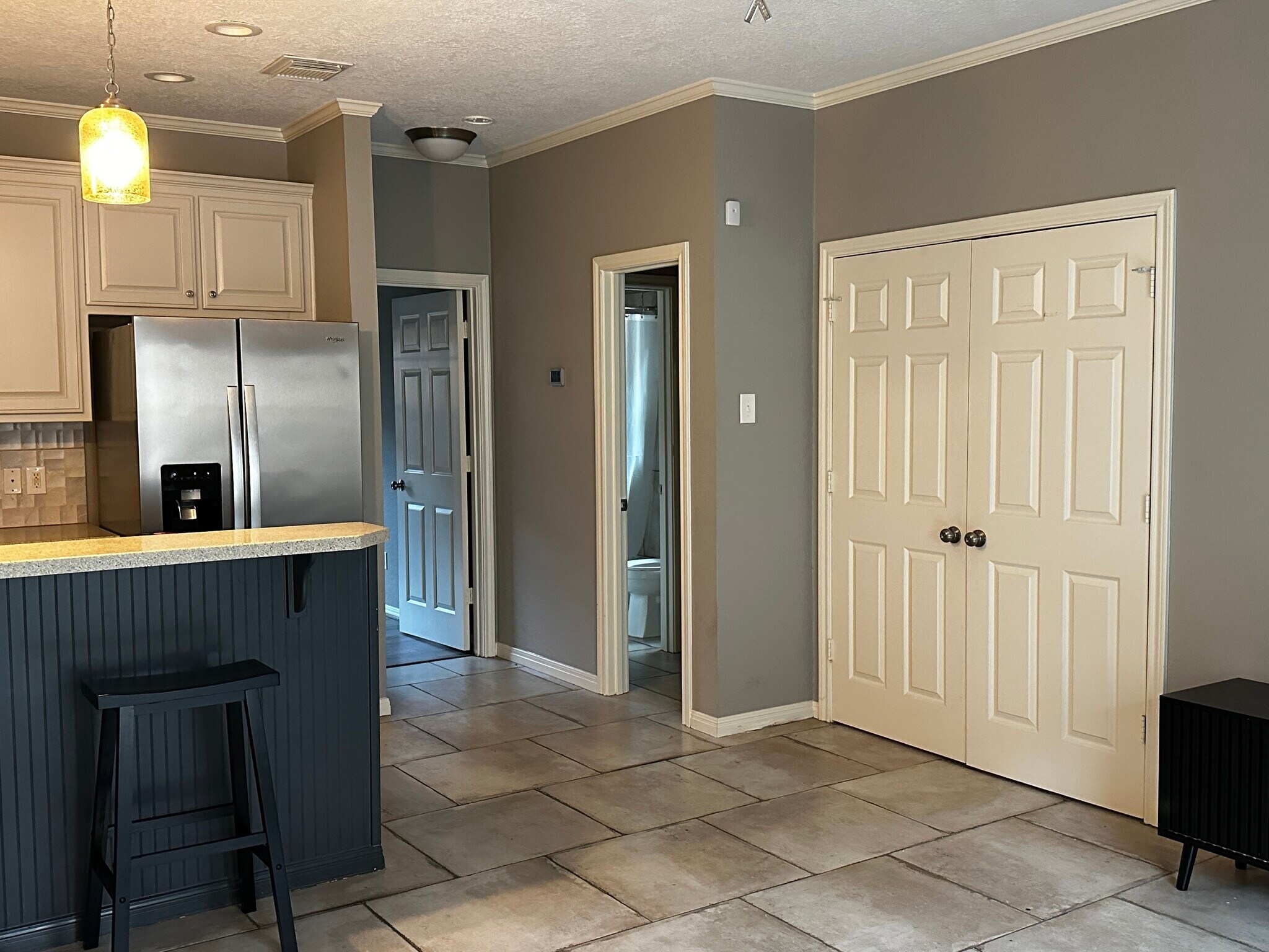 Building Photo - 2101 S 7th St