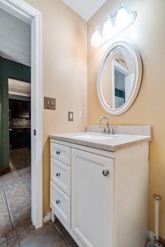 Building Photo - 1864 Abbotsbury Way