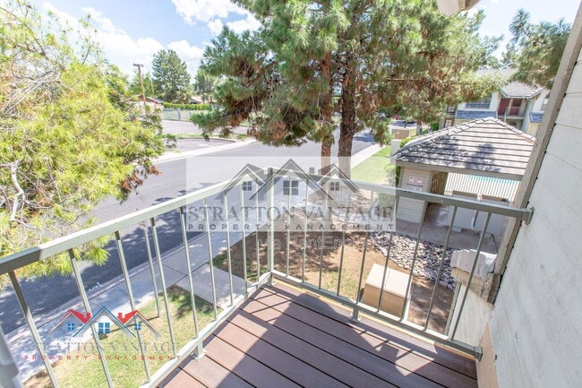 Building Photo - 20 S Buena Vista Ave