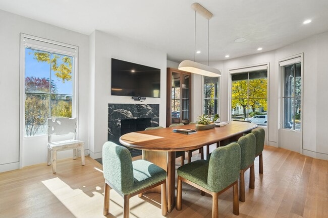 Building Photo - 75 Midland Ave