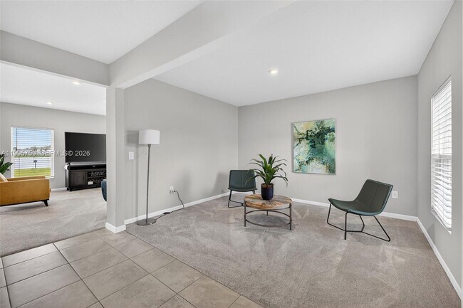 Building Photo - 220 Raspberry Rd