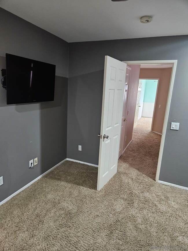 Building Photo - 9903 Fieldthorn St