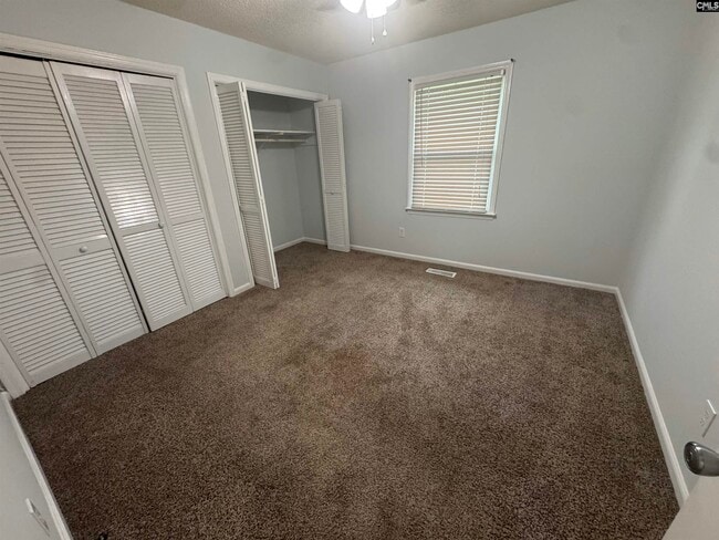 Building Photo - 3116 Plantation Dr