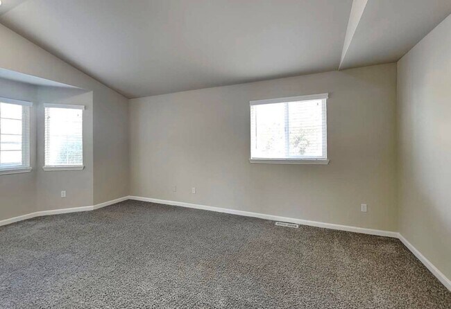 Building Photo - 9217 Menard Ave