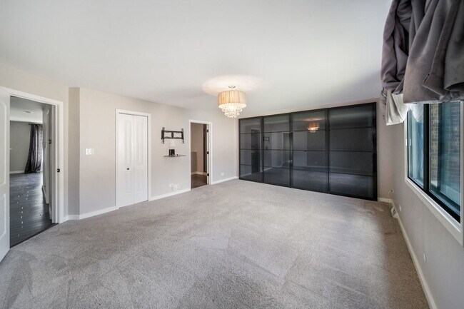 Building Photo - 309 Starling Ct