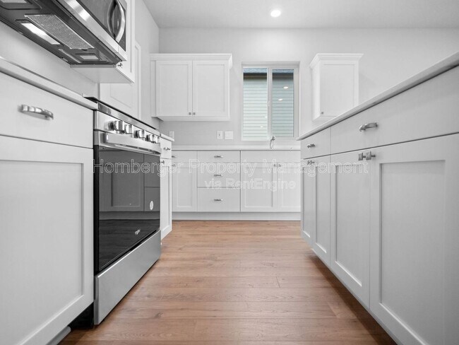 Building Photo - 5817 W Georgetown Ln