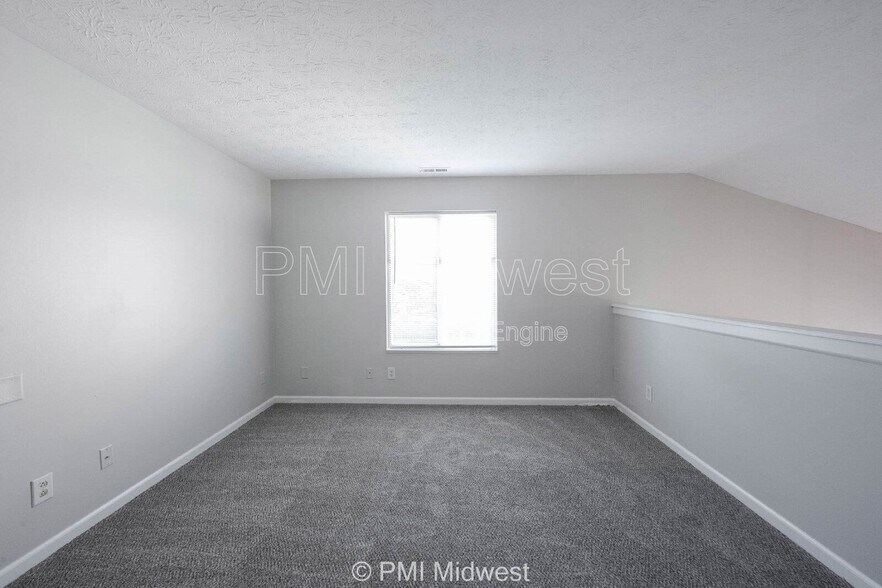 Building Photo - 6623 Dunsdin Dr