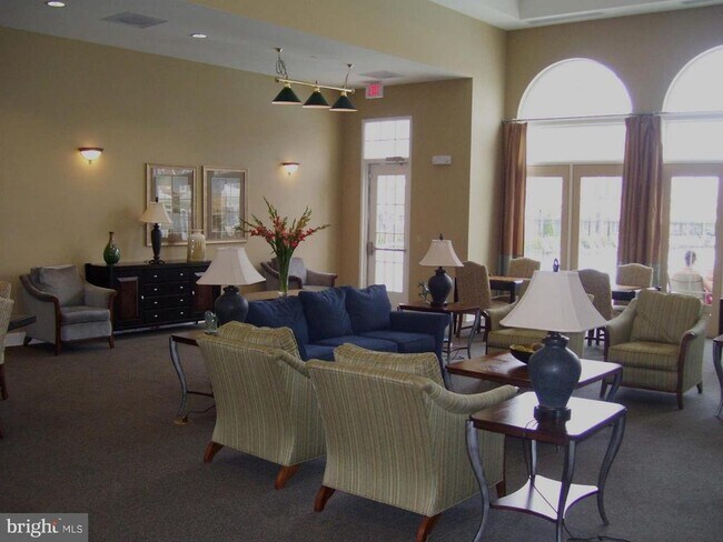 Building Photo - 623 Hurdle Mill Pl