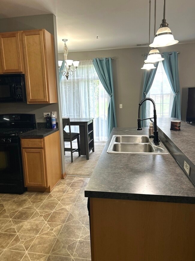 Building Photo - 4909 Courtland Cir