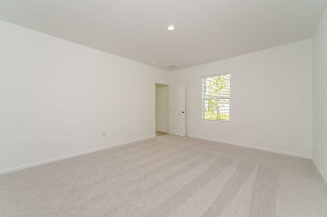 Building Photo - 6417 Domizio Dr