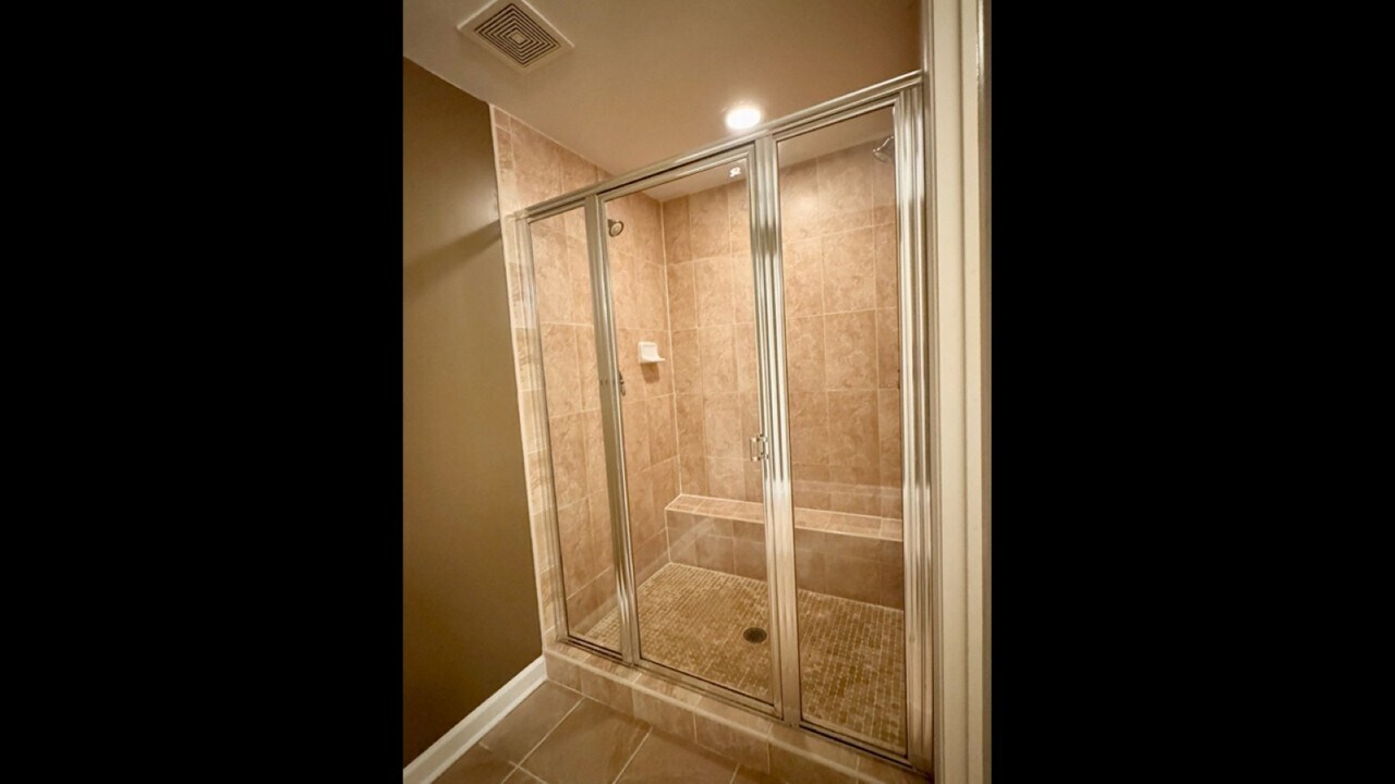 Primary Bathroom (roman shower, upper level) - 9403 Aston Villa