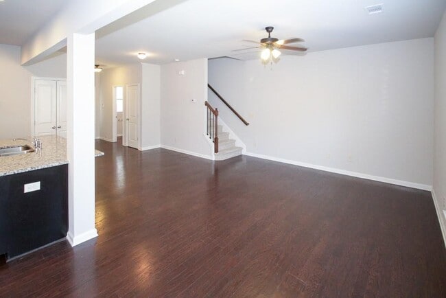 Building Photo - 1415 Brookmere Way