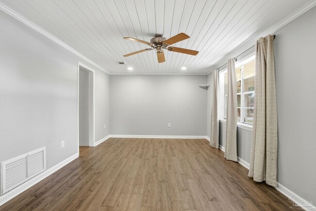 Building Photo - 3750 Martin St