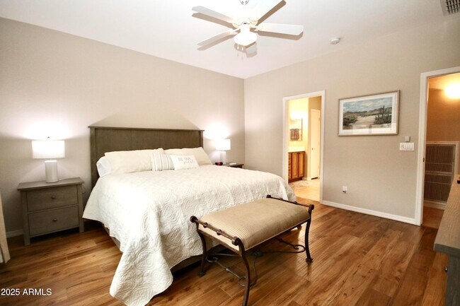 Building Photo - 3045 E Firestone Dr