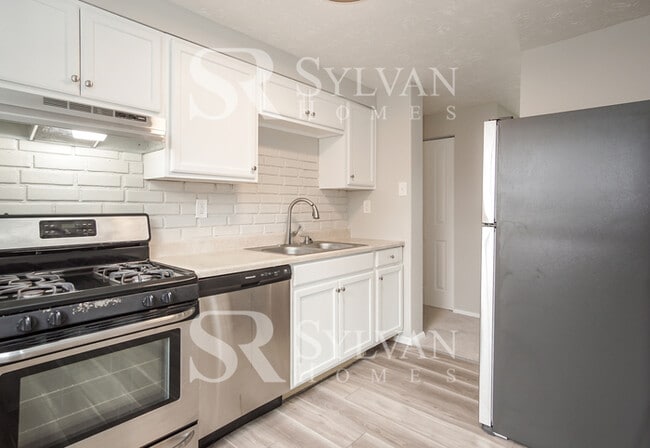 Building Photo - Living where You Love is Good for your Heart!