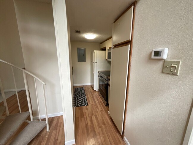 Building Photo - 298 Carriage Crossing Ln