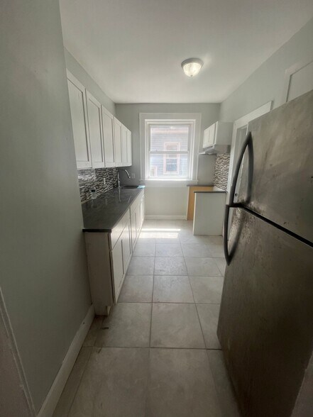 63 N Walnut 6 - 57 N Walnut St