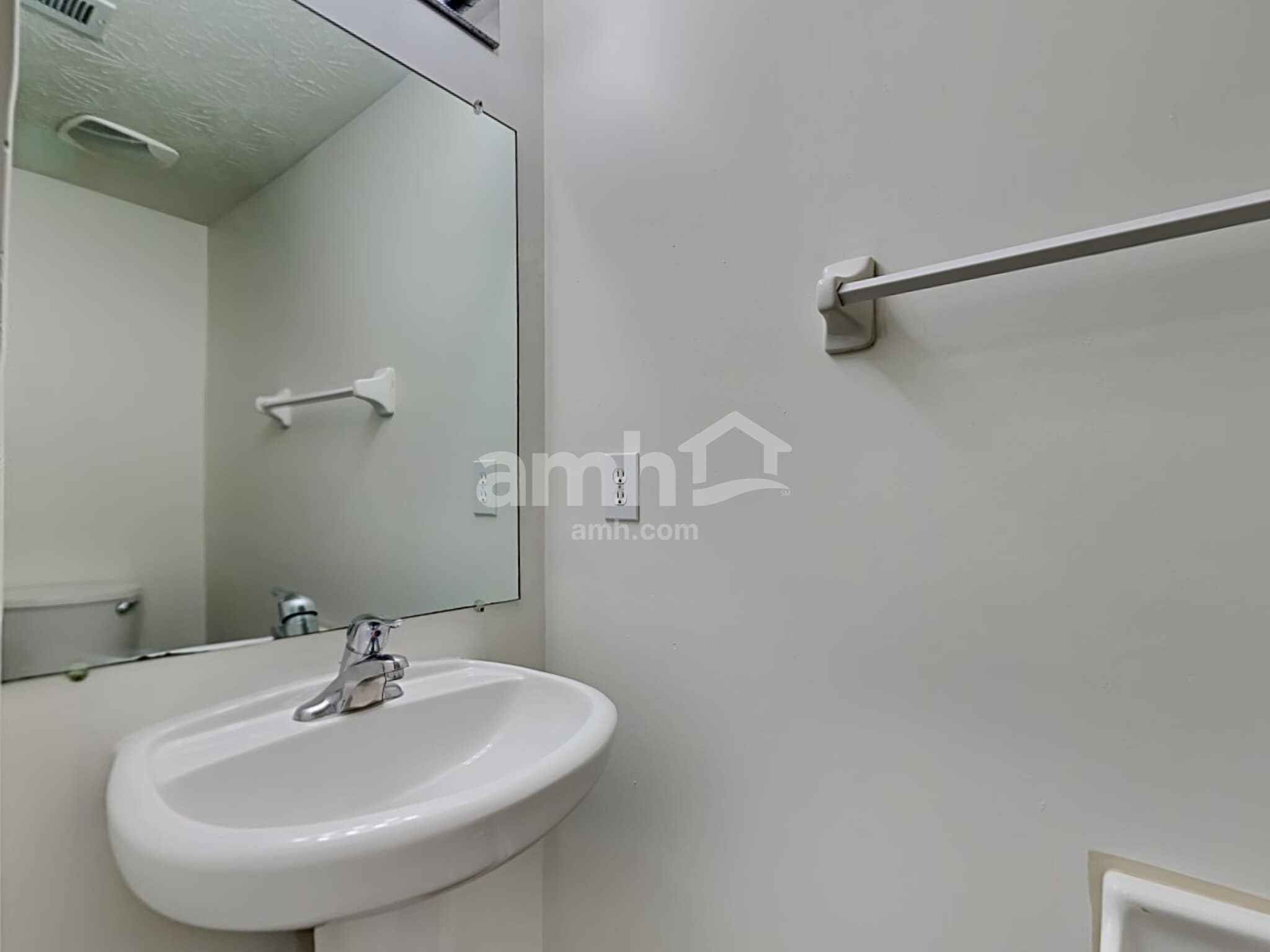 Building Photo - 7797 Highbrook Dr