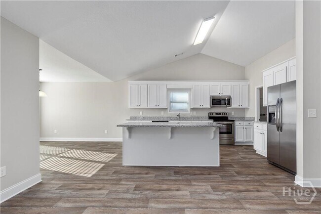 Building Photo - 2164 Savannah Dr