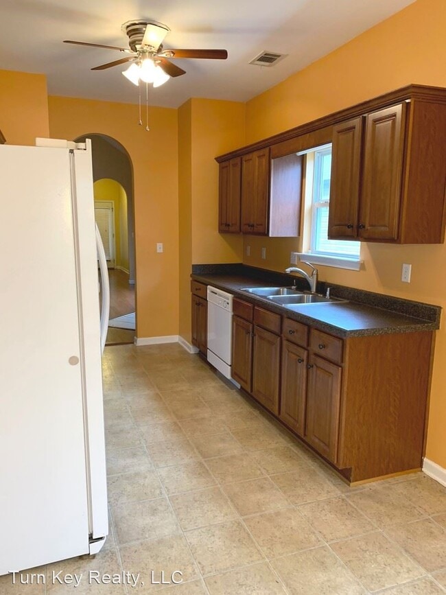 Building Photo - 3 br, 2 bath House - 5769 Princess Boulevard