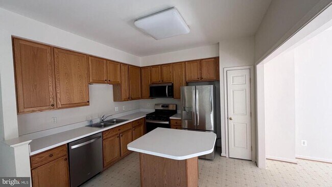 Building Photo - 13643 St Johns Wood Pl