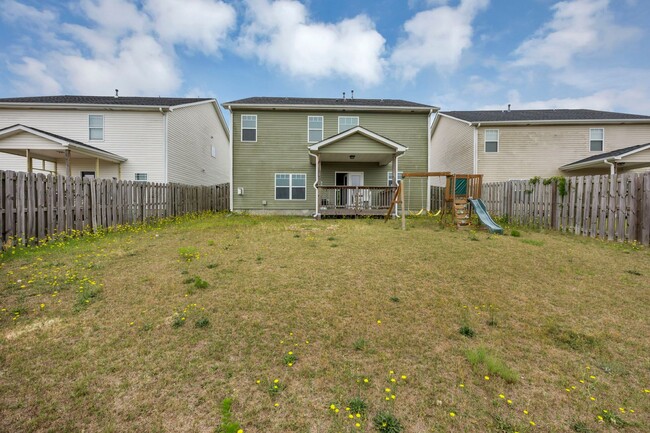 Building Photo - 300 Barony Pl Dr