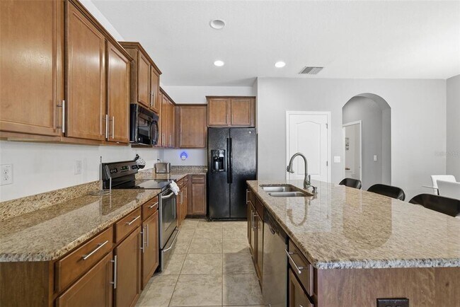 Building Photo - 10425 Red Carpet Ct