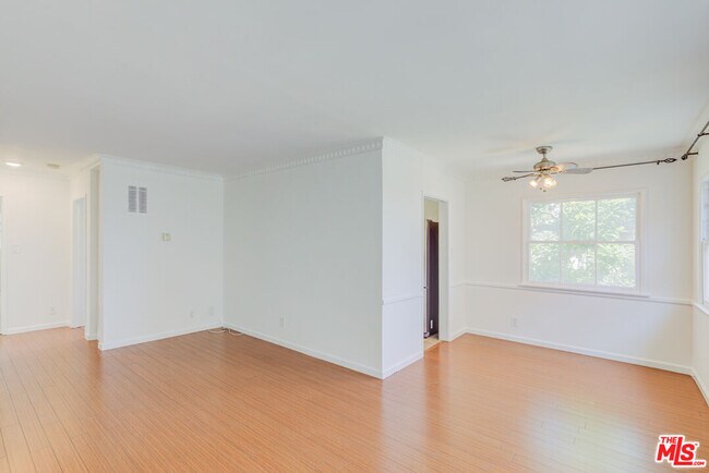 Building Photo - 1643 N Formosa Ave