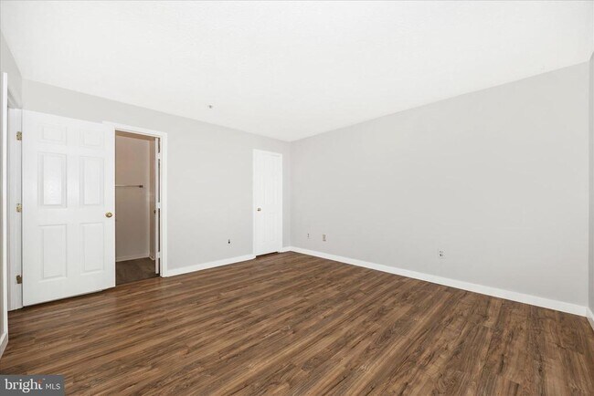 Building Photo - 615 Himes Ave