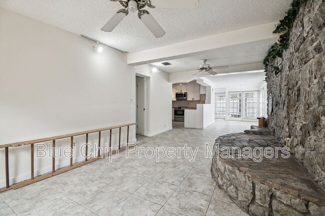 Building Photo - 43 Aegean Ave