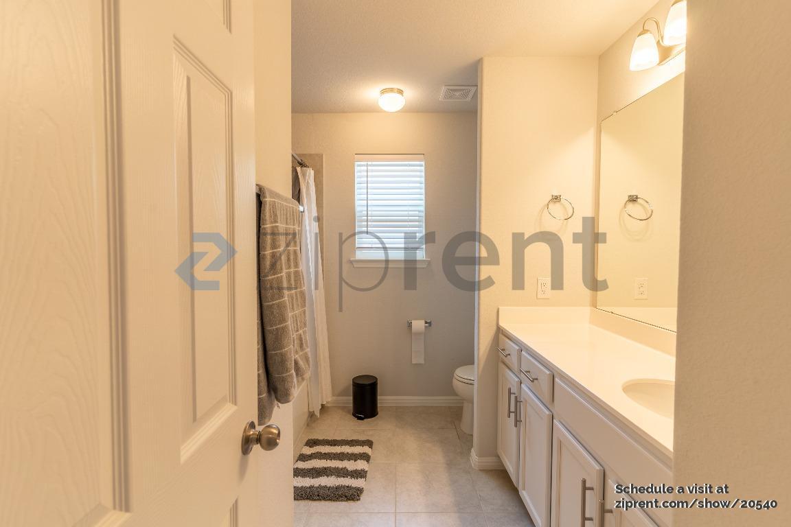 Building Photo - 9617 Dawn Pearl Dr
