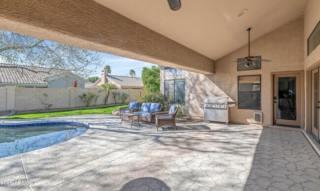 Building Photo - 5507 E Shea Blvd