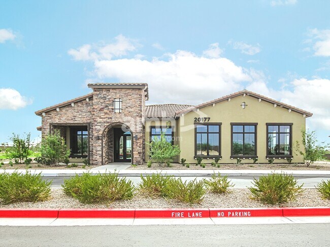 Building Photo - 20177 W Thomas Rd