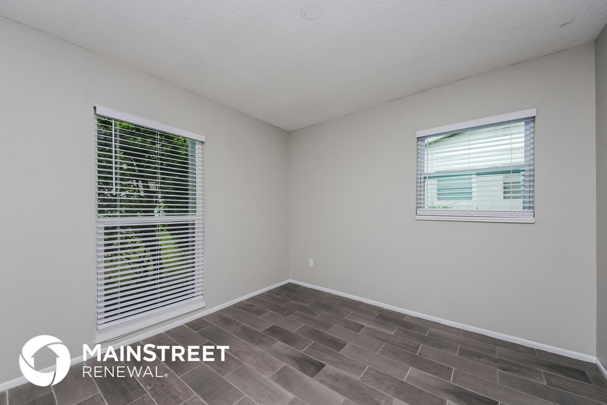 Building Photo - 1008 Armada Ct