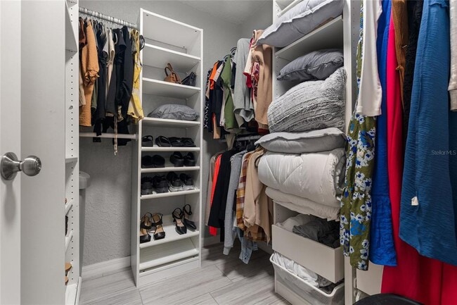 Building Photo - 1735 4th Ave E