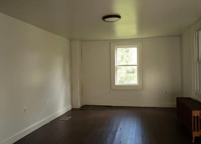 Building Photo - 197 Mercer Mill Rd