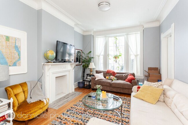 Building Photo - 2903 W Belden Ave