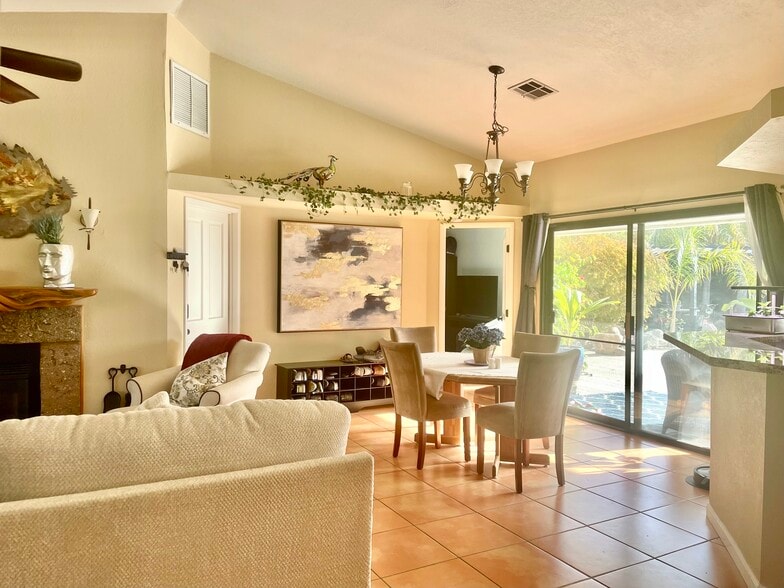 Building Photo - 28790 Avenida Marquesa