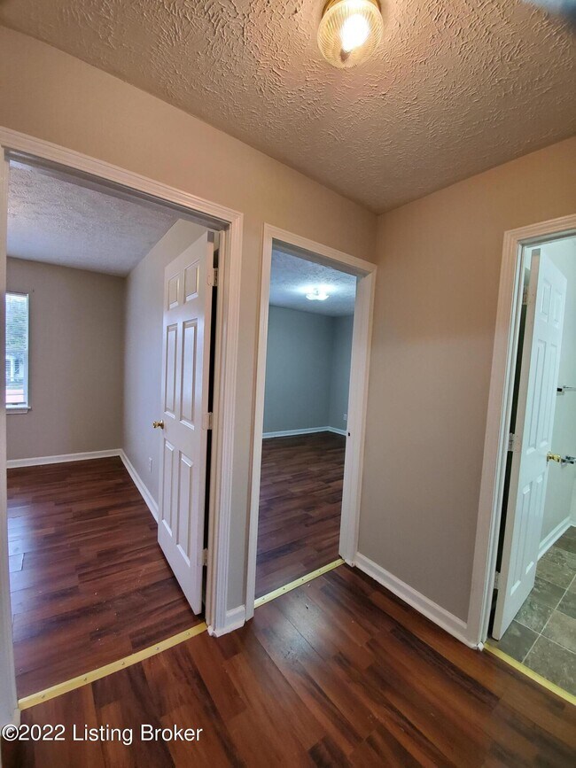 Building Photo - 1704 Stallings Ave