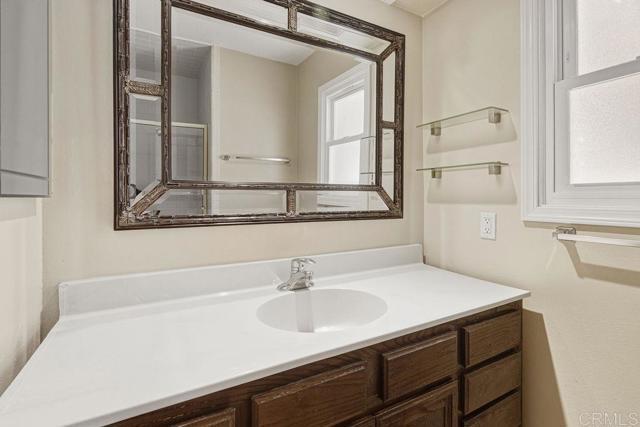 Building Photo - 4054 Mt Barnard Ave