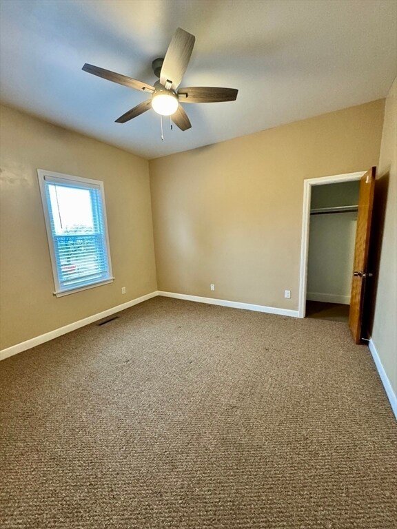 Building Photo - 15 Clara St