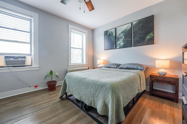 Building Photo - 331 79th St